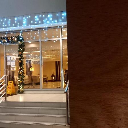 Johnstay Manila Ngoại thất bức ảnh