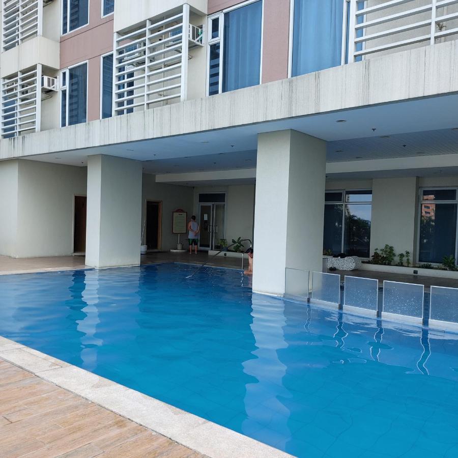 Johnstay Manila Ngoại thất bức ảnh
