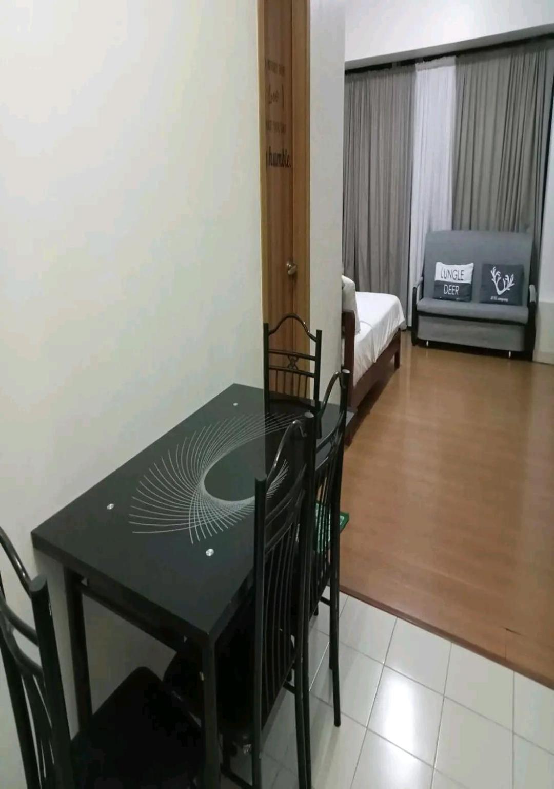 Johnstay Manila Ngoại thất bức ảnh